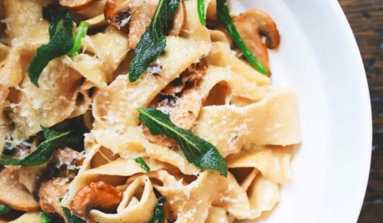 The Ultimate Foodie’s Guide to Glen Arbor’s Restaurants